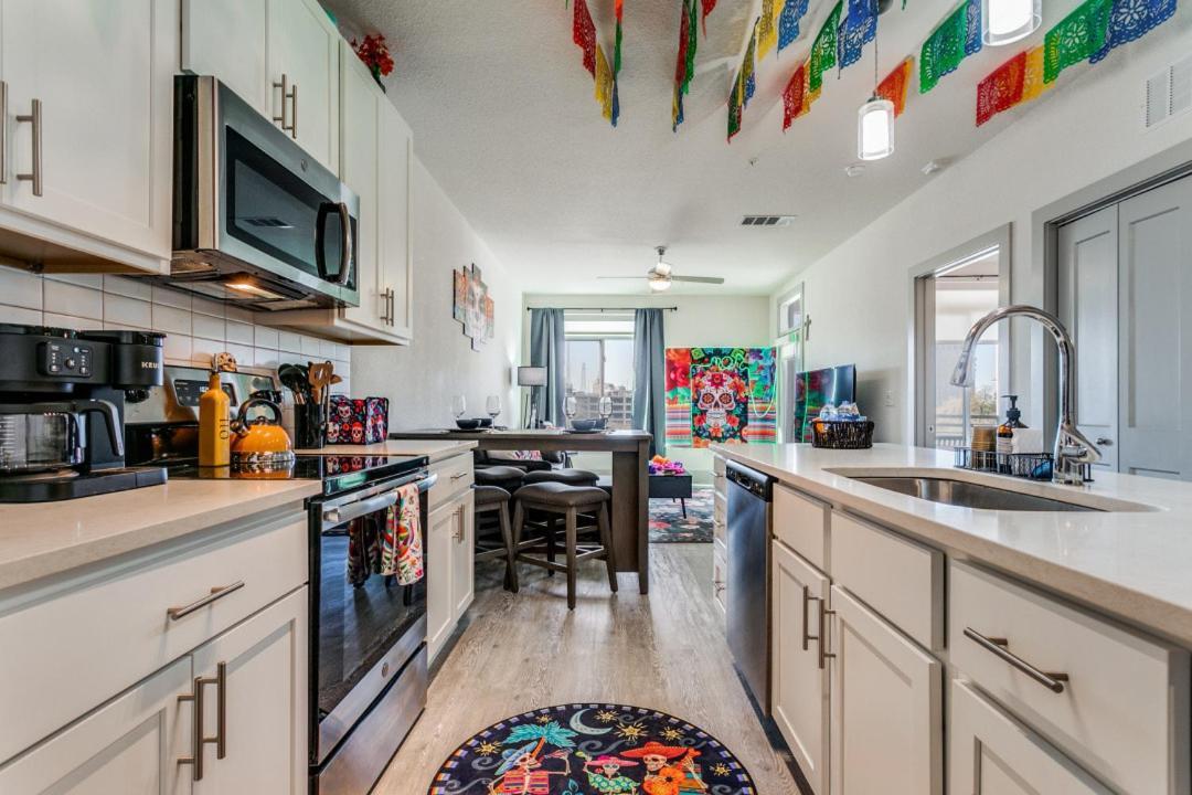 Viva Fiesta Condo On San Antonio Riverwalk Εξωτερικό φωτογραφία