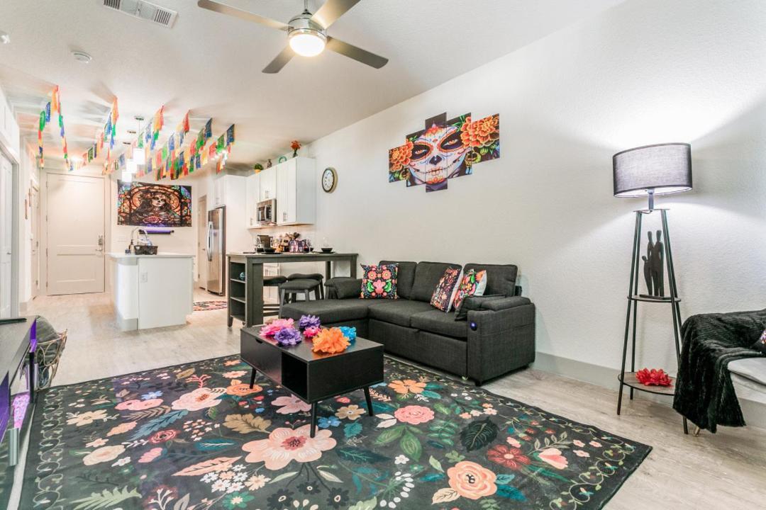Viva Fiesta Condo On San Antonio Riverwalk Εξωτερικό φωτογραφία