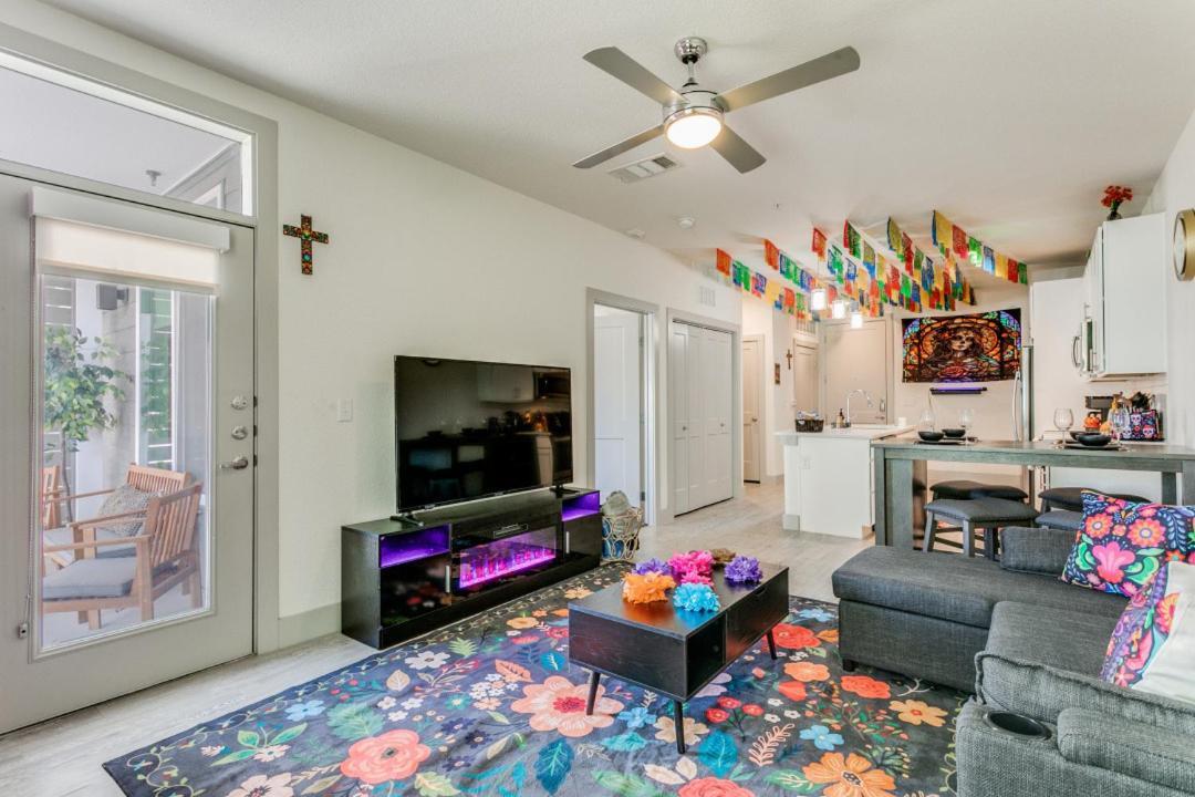 Viva Fiesta Condo On San Antonio Riverwalk Εξωτερικό φωτογραφία